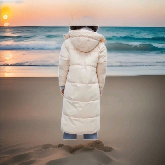 ZARA Women's Water Repellent Puffer Coat(Ecru, US M, L /EUR M, L) - Picture 2 of 16